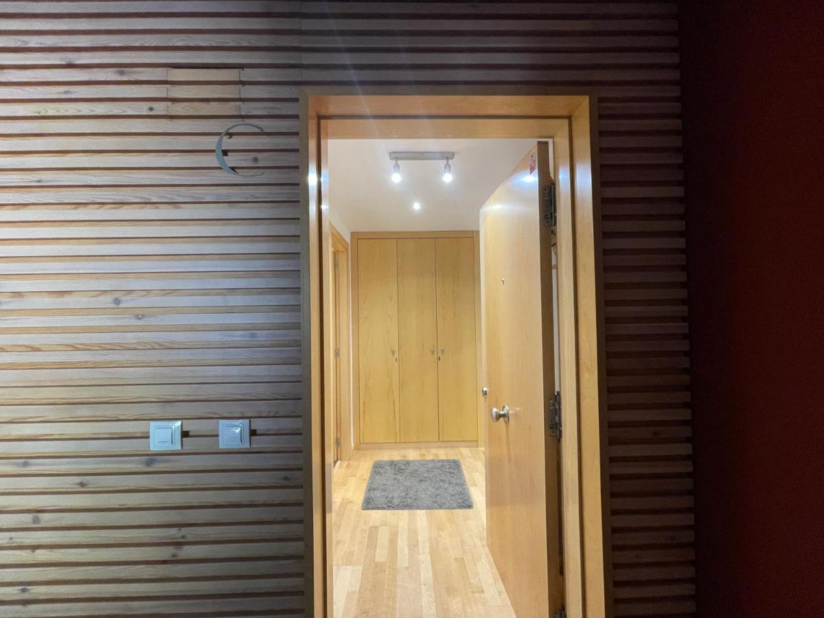 B49 - Bajo Con Jardin Peguera - Villmor Apartment Benasque Bagian luar foto